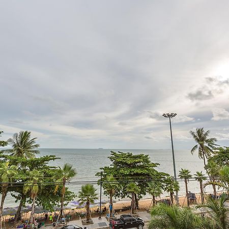 Marina Pantai Jomtien Bagian luar foto